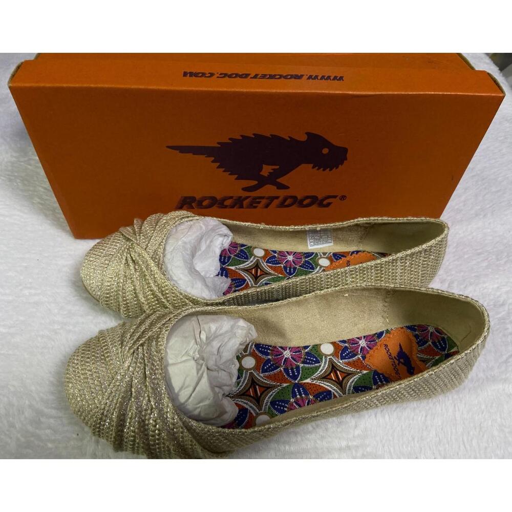 New Rocket Dog Metallic Gold Natural Myrna Crystal Flats SlipOns Shoes 7.5 M NIB